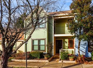 582 Pebblecreek Ct, Charlottesville, VA 22901