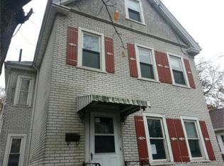 60 Bussey St, Dedham, MA 02026