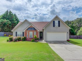 1563 Armende Cir, Dacula, GA 30019