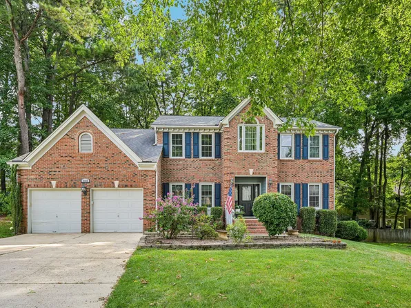 9800 Karcia Ct, Raleigh, NC 27617