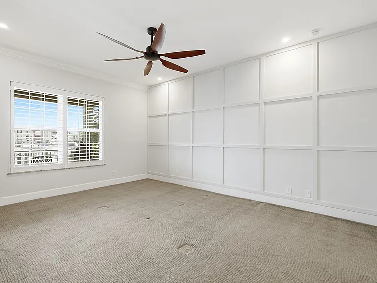5545 E Harbor Village Dr — Photo 12