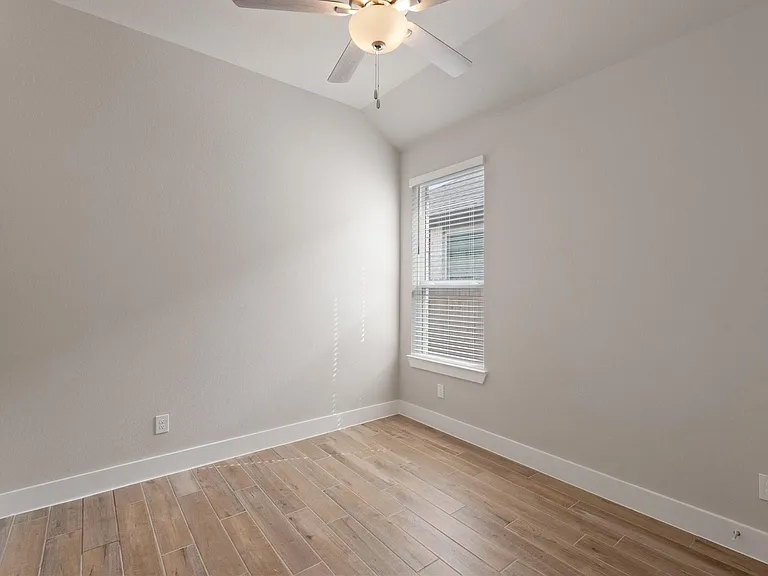 10719 River Walk Dr — Photo 22