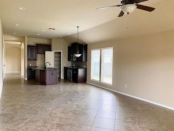 5th image of 4226 Ponderosa Hills Ln