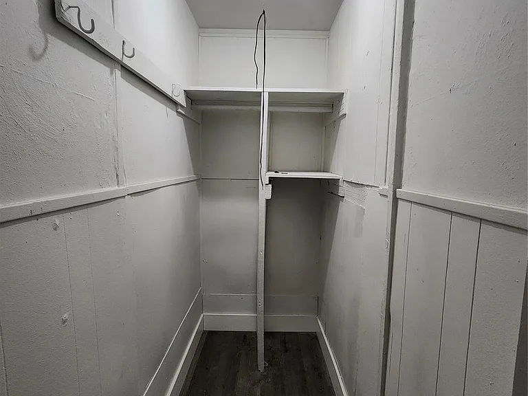 9711 Aguila St — Photo 13