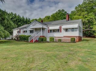 108 Circle Dr, Pendleton, SC 29670