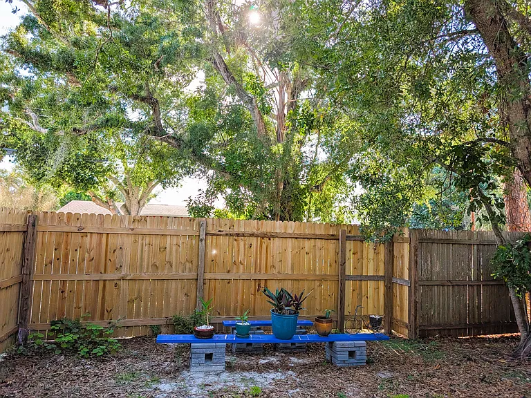 4031 Iola Dr — Photo 29