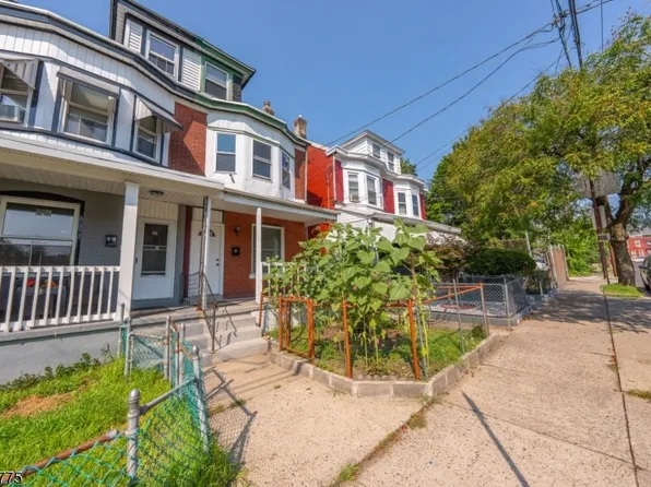 25 Evans Ave, Trenton City, NJ 08638