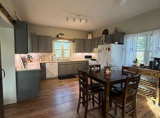 1102 SE Q St, Leon, IA 50144