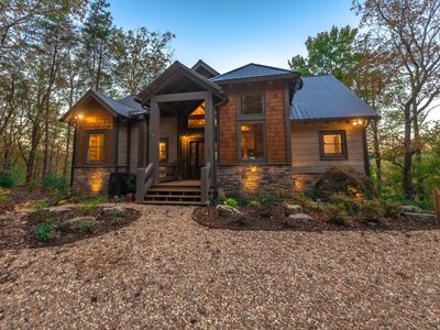 272 Overlook Dr, Blue Ridge, GA, 30513