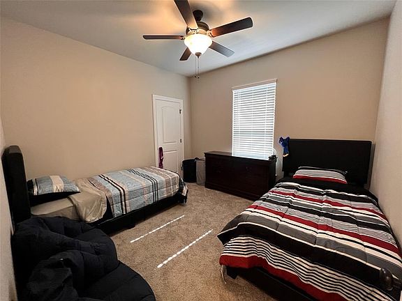 2nd image of 443 Mangrove Ln