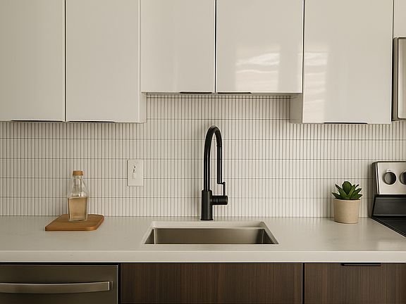 2nd image of 7-15 School St #6