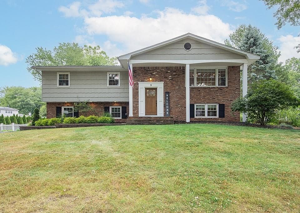 1st image of 9 Glen Haven Drive