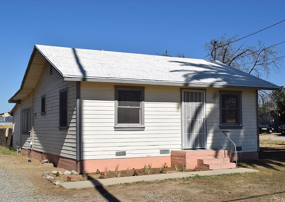 1st image of 567 S San Gorgonio Ave