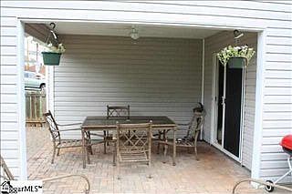 5th image of 210 Bonnie Woods Dr