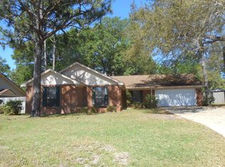6327 Heart Pine Dr, Pensacola, FL 32504
