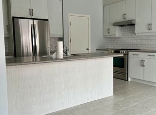 6 Darling Ave, Thorold, ON L2V 0G7