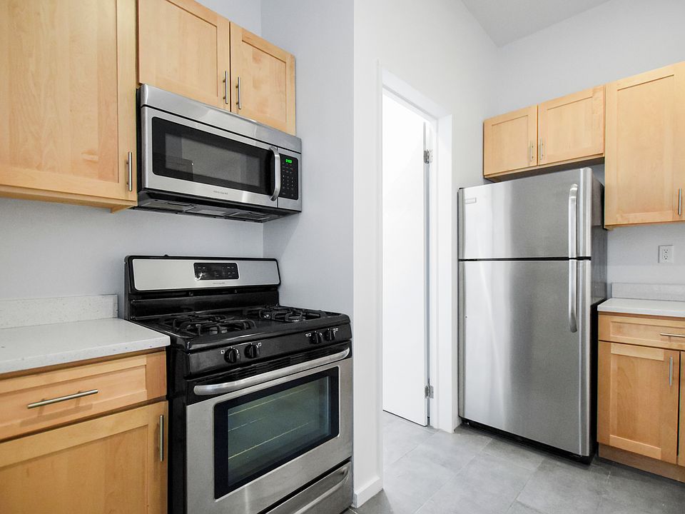 1st image of 117 W 113th St #3C