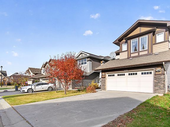 3rd image of 1411 Carey Way SW