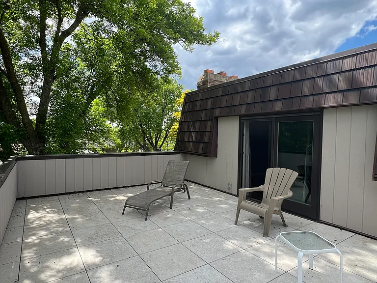 88 8th Ave NE — Photo 16