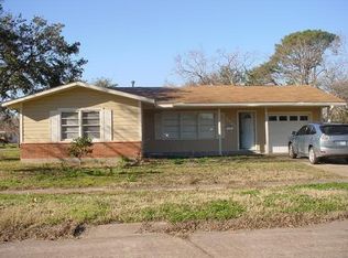 2105 2nd St N, Texas City, TX 77590