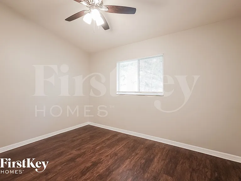 8285 Tahiti Rd — Photo 12