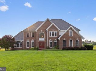 3372 Danmark Dr, Glenwood, MD 21738