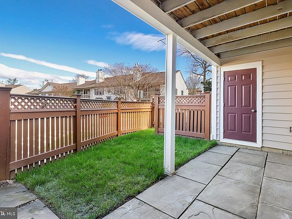 3rd image of 6051 Essex House Sq #A