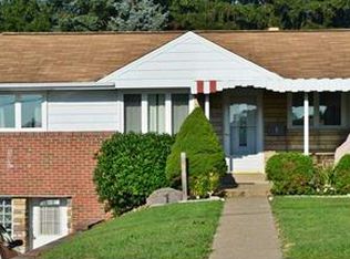 1 Harter Cir, Pittsburgh, PA 15236