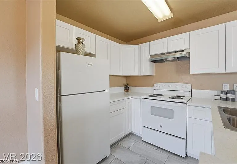 2982 Juniper Hills Blvd #202 — Photo 9