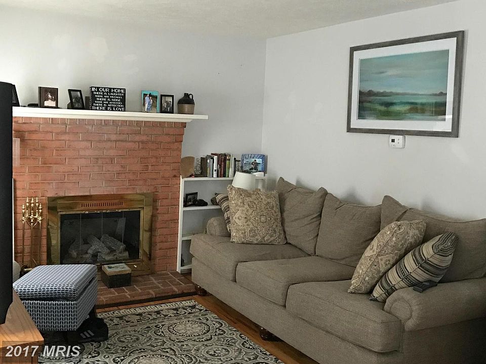 2nd image of 6742 Schoolhouse Rd