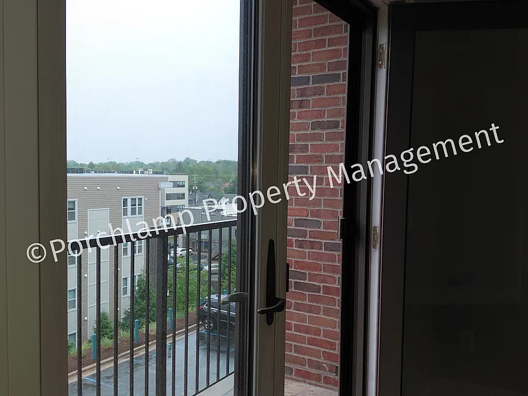 430 Union Ave NE #211 — Photo 9