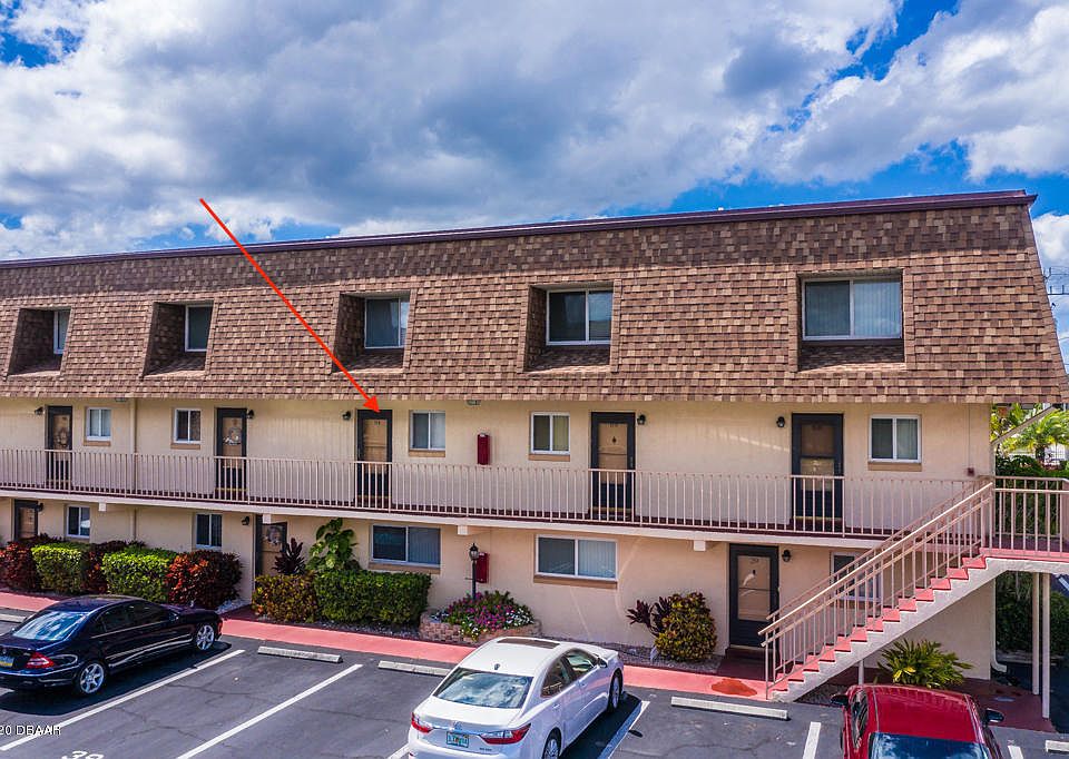 1st image of 144 S Halifax Ave APT 84
