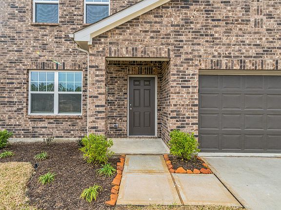 2nd image of 3414 Bishops Terrace Dr