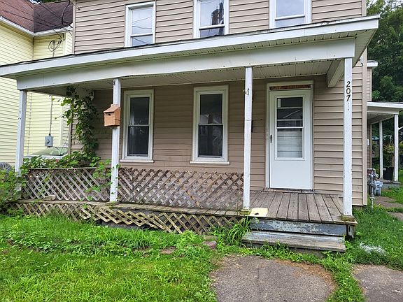 4th image of 207 South Ave #A