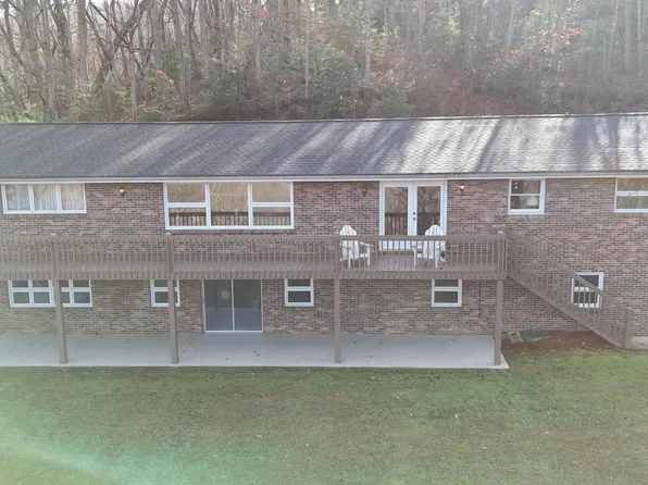 591 Deer Haven Rd, Unicoi, TN 37692