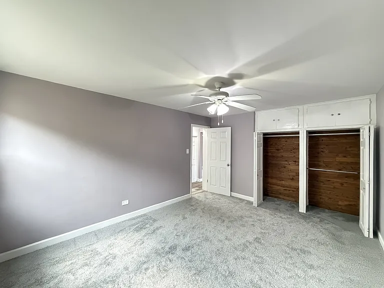 2057 E 72nd St #4 — Photo 19