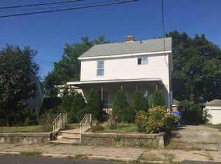 79 Clinton St, Waterbury, CT 06710