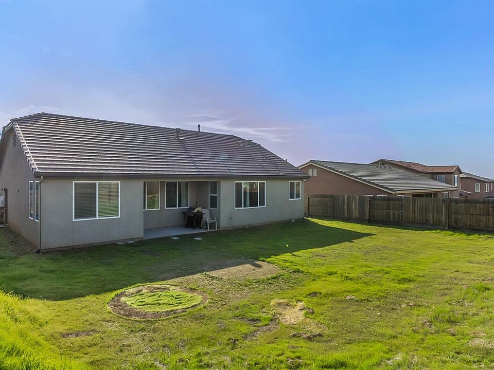 2nd image of 21339 Ruscello Ln