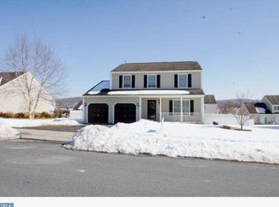 39 Nantucket Dr, Reading, PA 19605