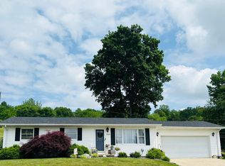 9043 Hidden Valley Ln, Brookville, IN 47012