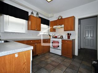 112 Brooks St #18, Brighton, MA 02135