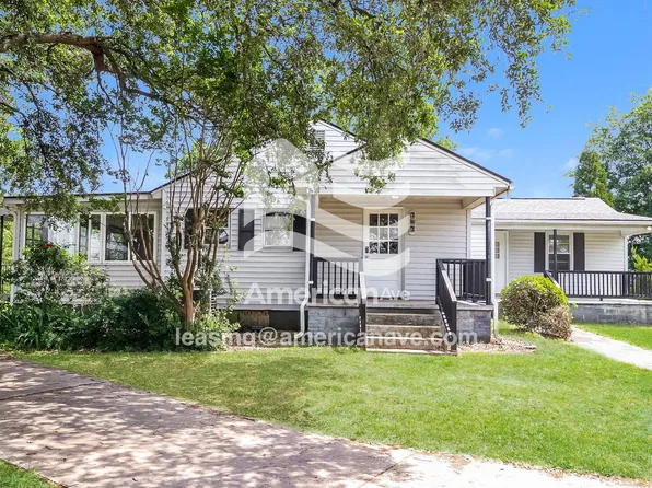 767 Berry Rd, Boiling Springs, SC 29316