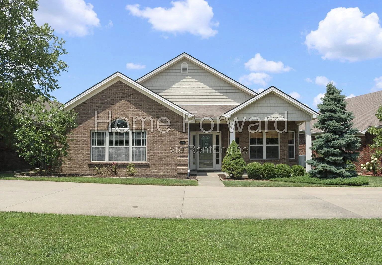 3 bed, 2.0 bath, 1939 sqft, $2,500 — Photo 1