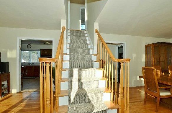 2nd image of 277 Deforest Rd N