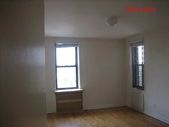 3rd image of 3178 Nostrand Ave APT 6D