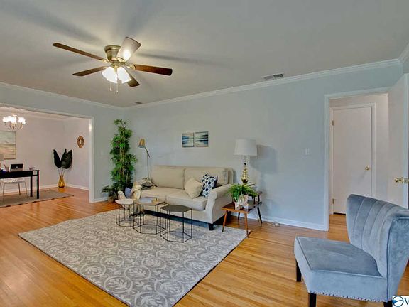 5th image of 6419 Robinhood Ln NW