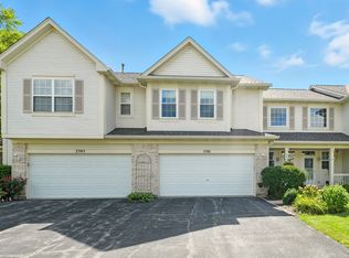 2381 Sunshine Ln, Aurora, IL 60503