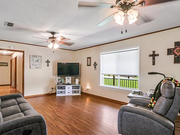 5th image of 1804 Morris Dr