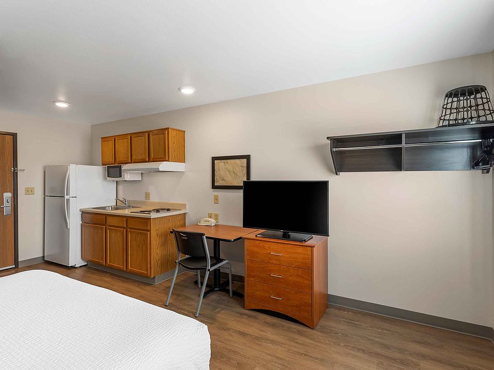 Studio Suite - 1 Queen Bed