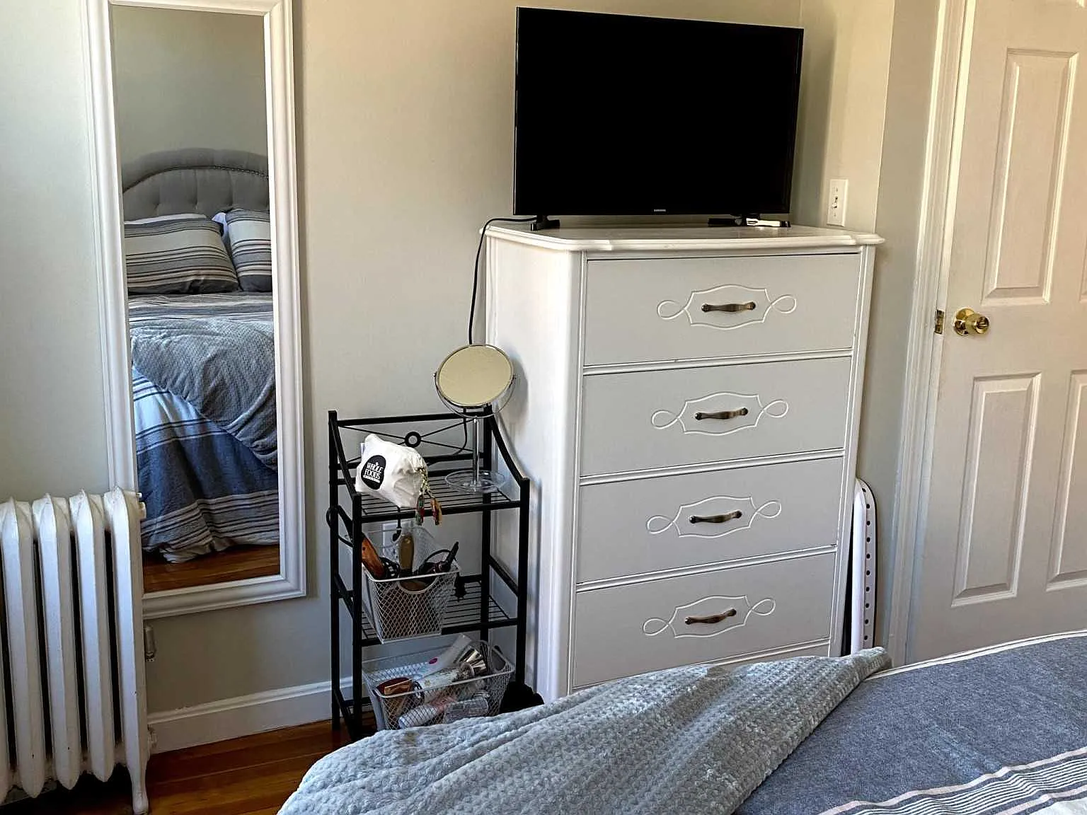 3 bed, $4,995 — Photo 2